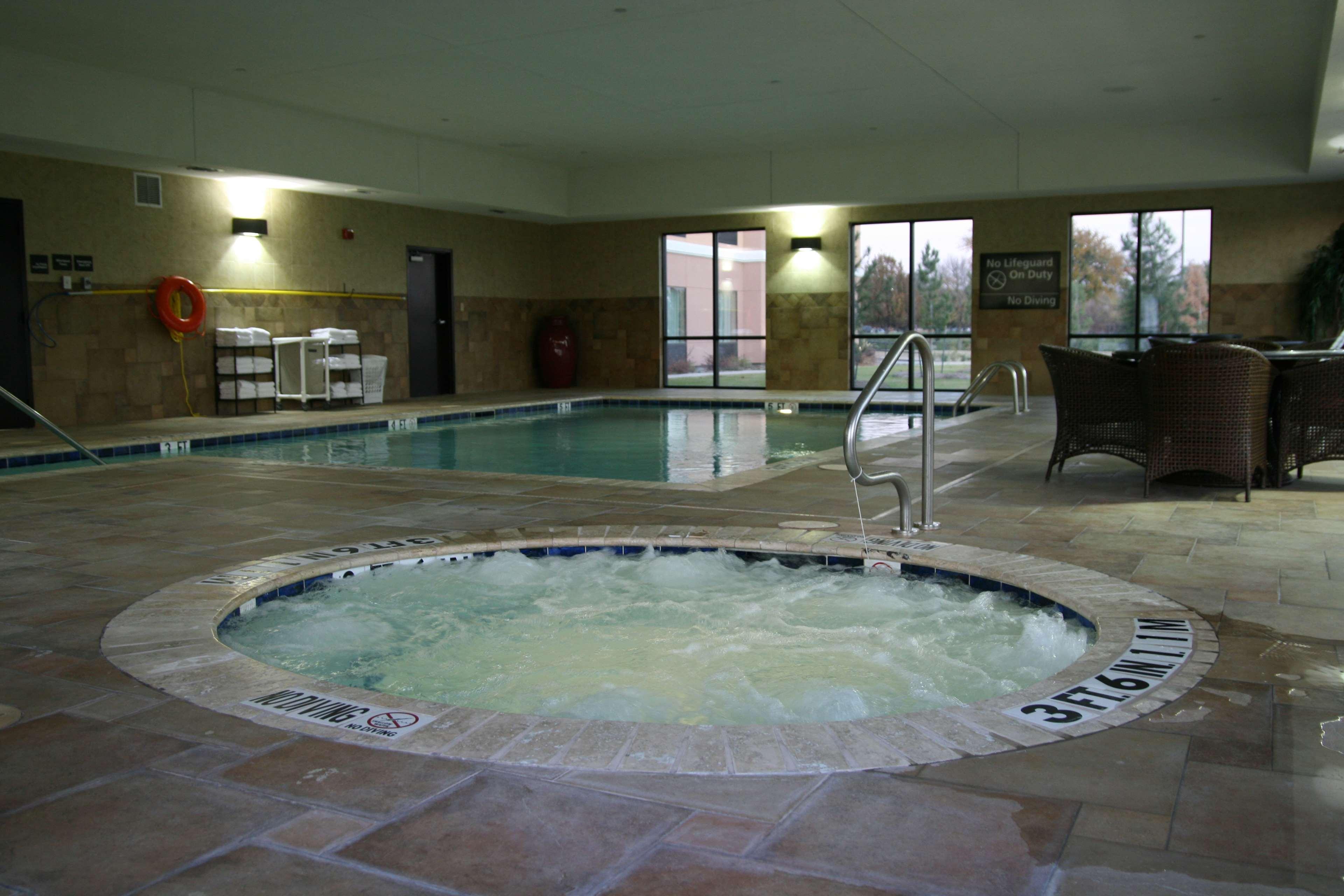Hotel Hampton & Worth-fossil Creek 3*