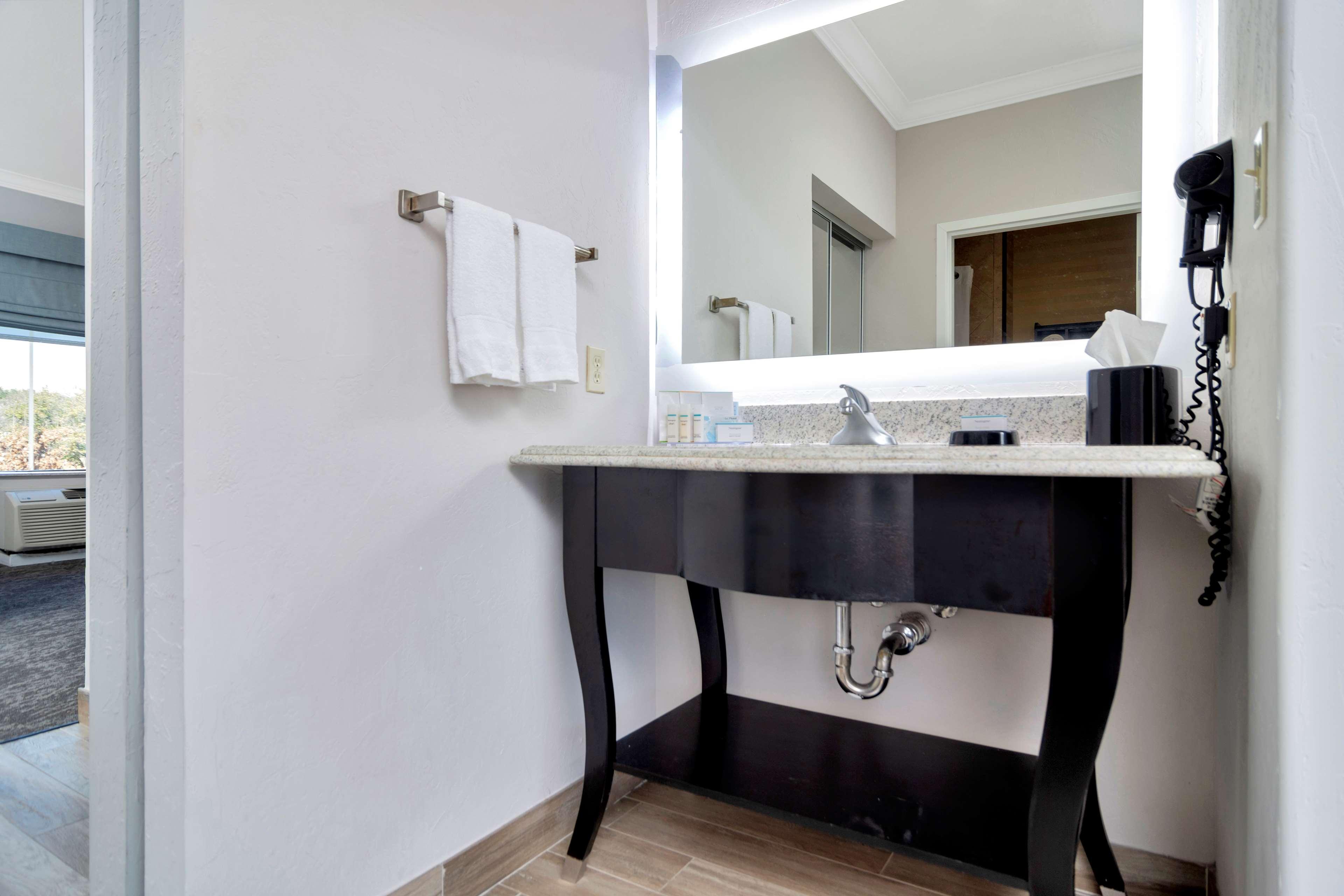Hotel Hampton & Worth-fossil Creek 3*